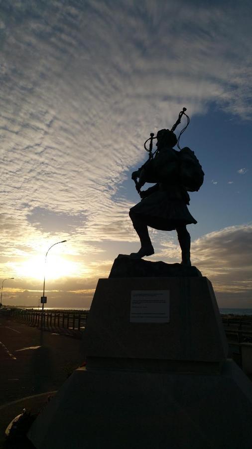 Normandie Sword Beach Hermanville-sur-Mer Exterior photo