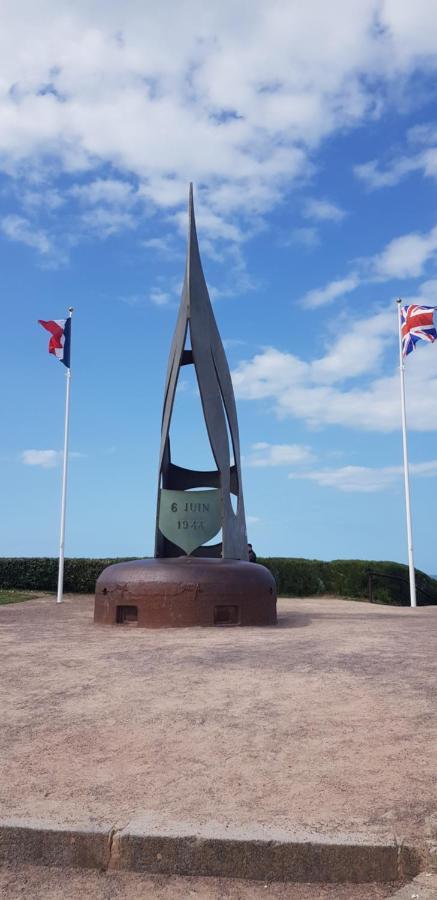 Normandie Sword Beach Hermanville-sur-Mer Exterior photo